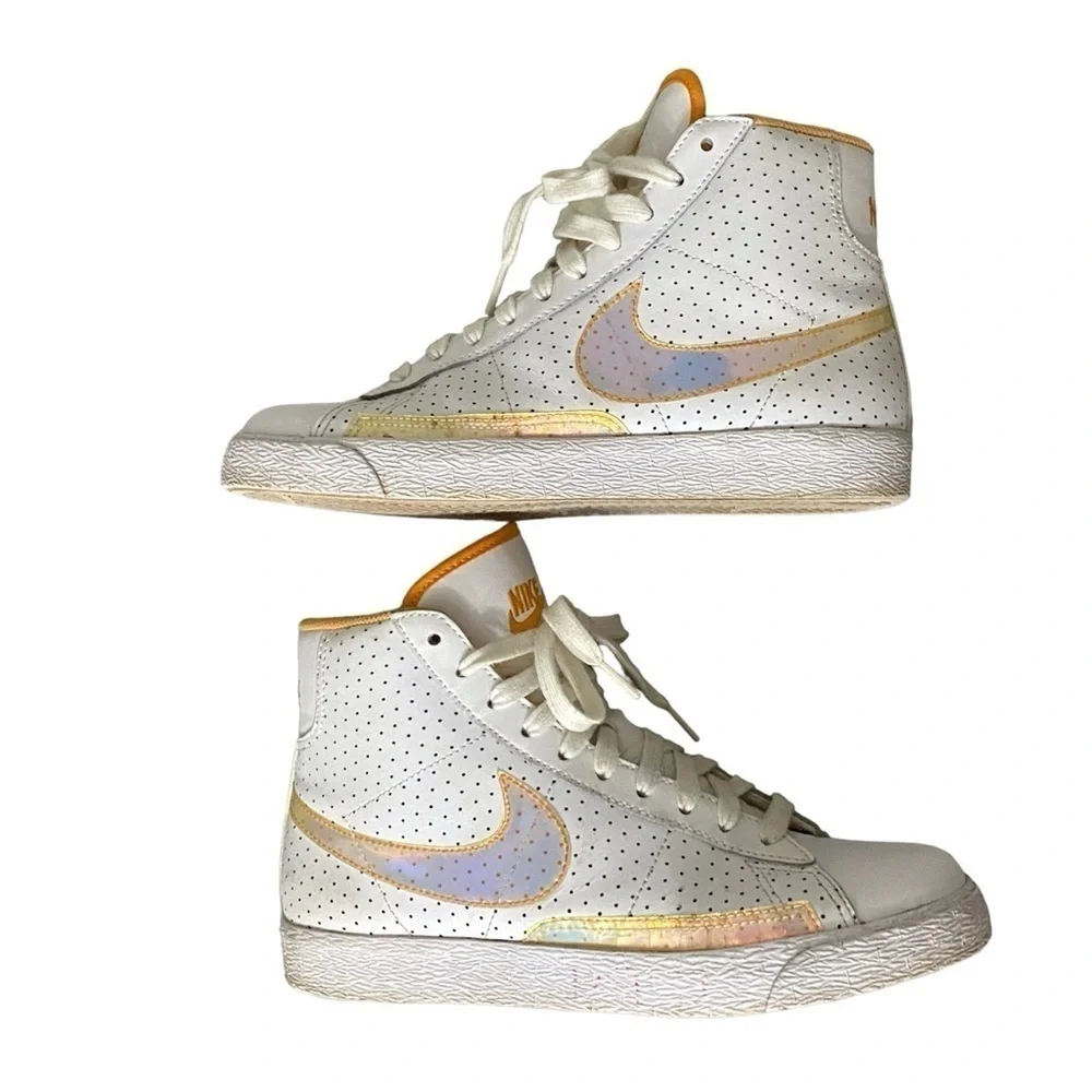 Nike blazer mid